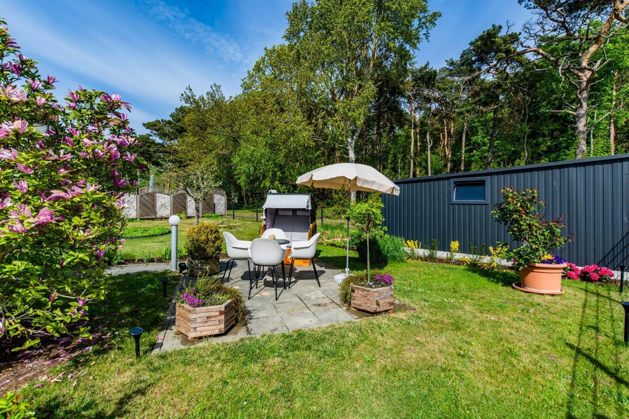 Hotel Villa Wahnfried Thiessow Exterior photo