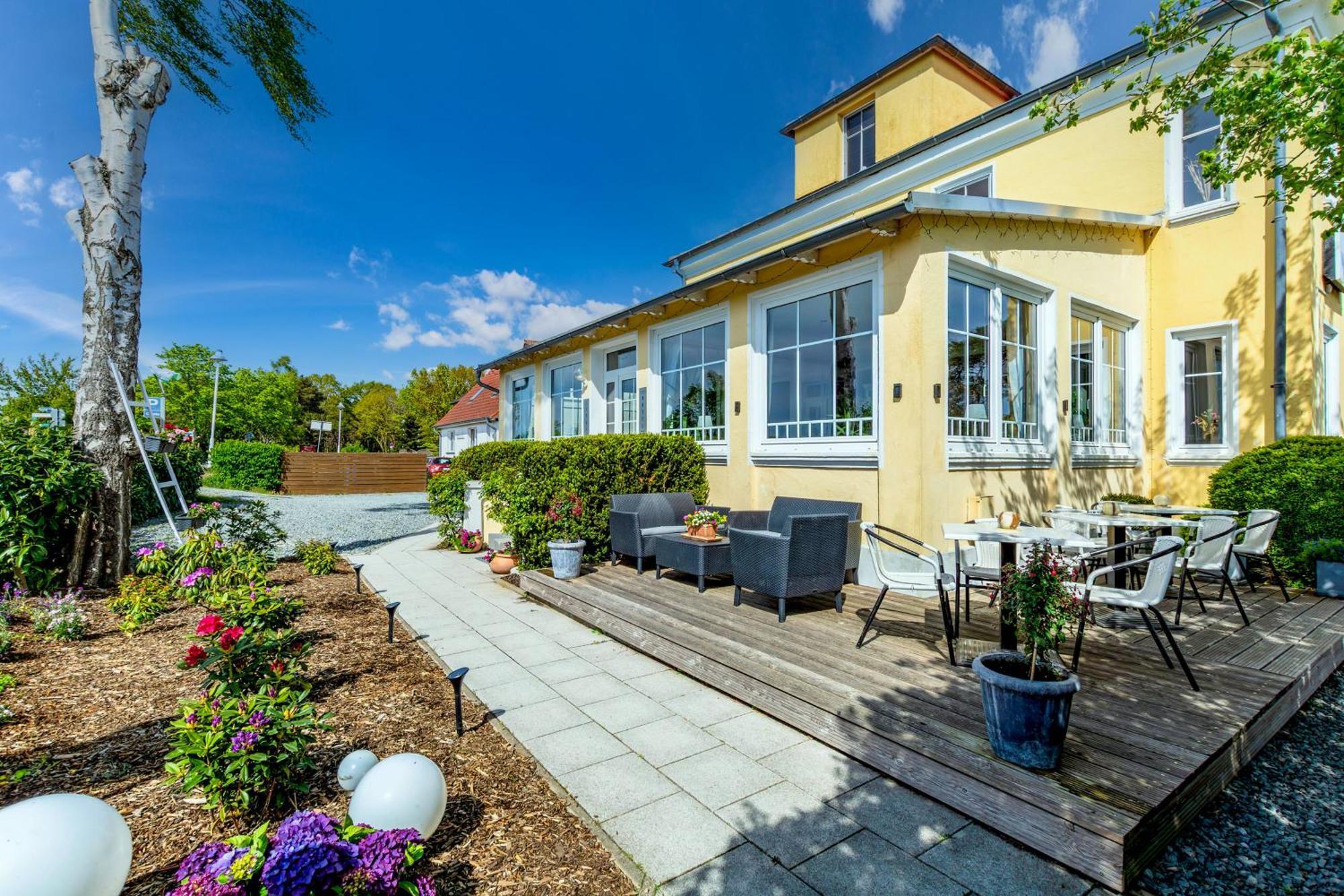 Hotel Villa Wahnfried Thiessow Exterior photo